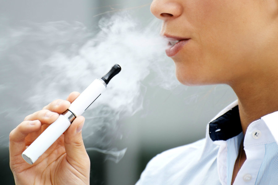 A new study suggests that electronic cigarettes might possess carcinogenic chemicals that are harmful to users. Photo credit: Snopes 