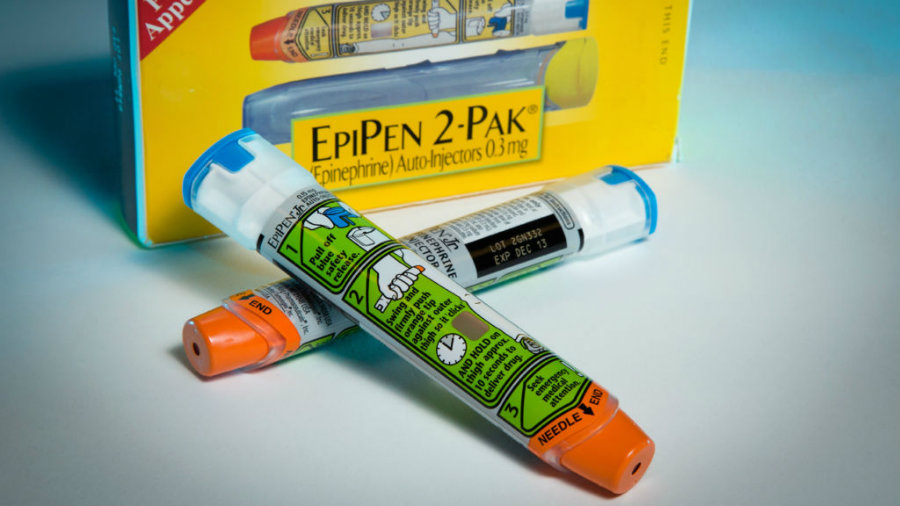 Robert Langreth, Bloomberg senior medical reporter, has equated EpiPen with Kleenex, a trusted brand name that is preferred from allergists over any other, which is why they mostly prescribe it. Image Credit: Stat News