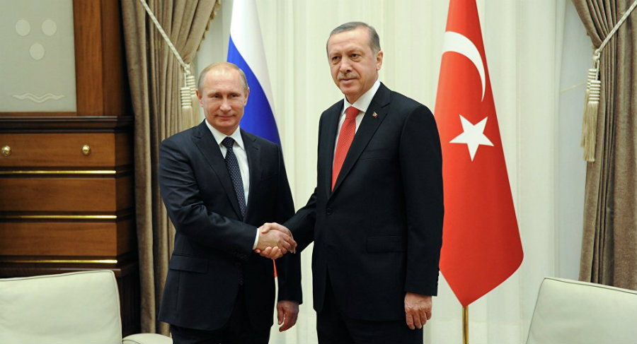 President Tayyip Erdogan and Vladimir Putin met St. Petersburg to bring back the level of cooperation that both countries had before the coup attempt. Photo credit: Sputnik / Mikhail Klimentyev