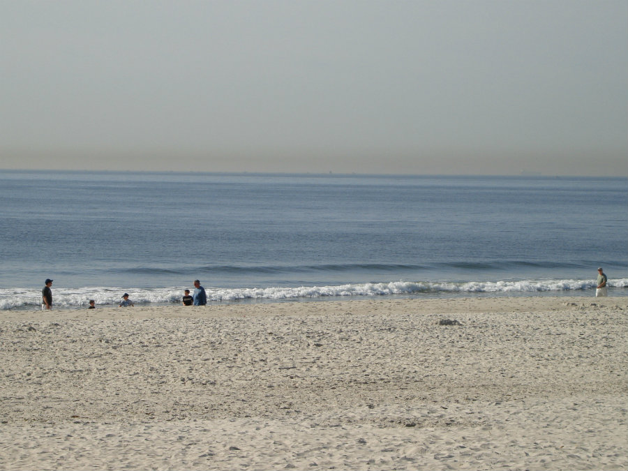 Around 6:30 p.m on Monday night, authorities received information of three men drowning at Ocean Beach Park in Long Beach waters. Photo credit: Best In Beach