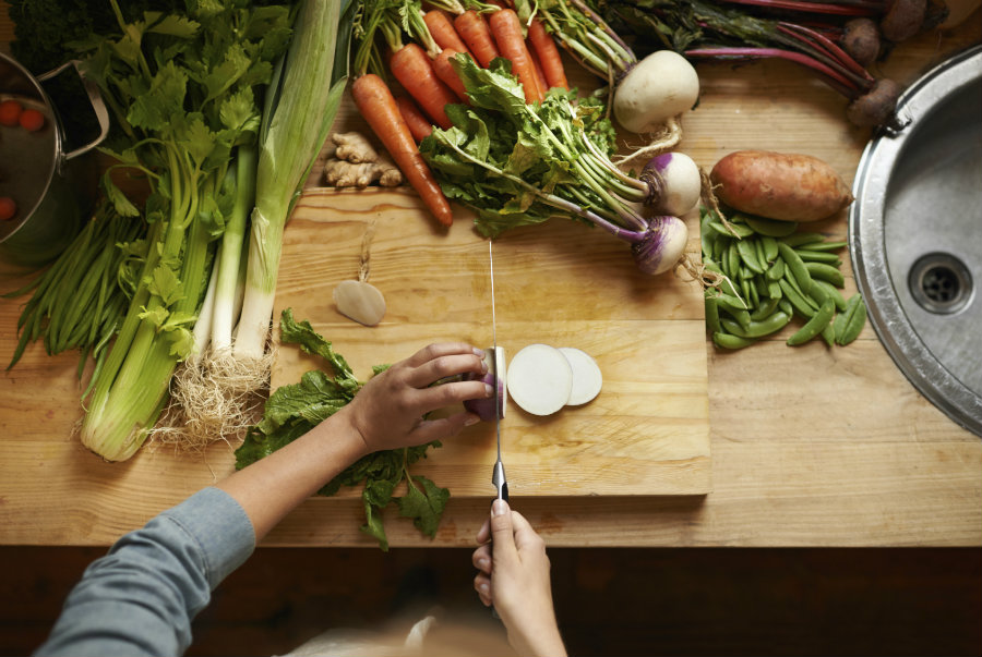 A group of researchers studied the link between the way people cook their food and the risk of diabetes. Photo credit: Mequilibrium