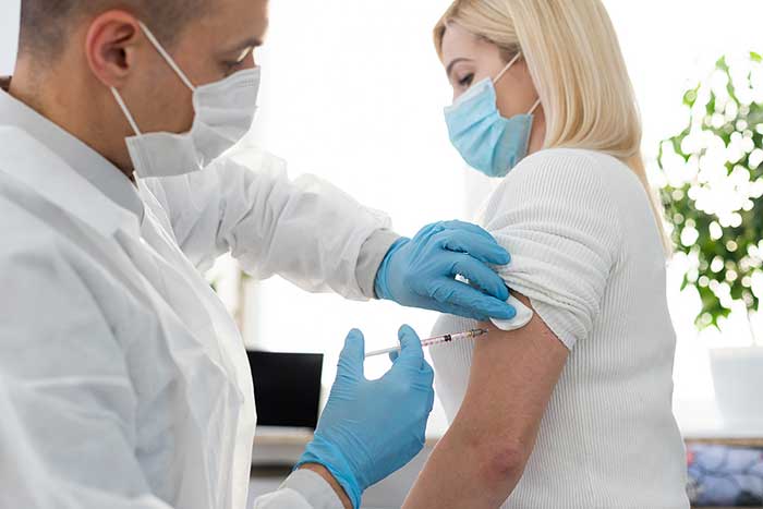 Major Ways Covid-19 Vaccine Mandates are Affecting Healthcare Staffing