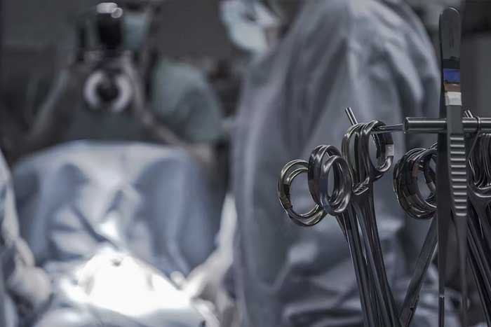 How New Technological Advances in Surgery Are Improving Patient Care